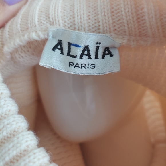 Alaía Knitted Wool Cropped Top Sweater - Picture 10 of 13